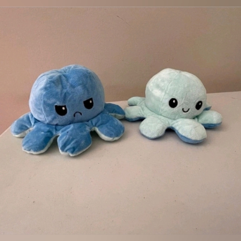 Reversible Octopus (Blue/Light Blue)